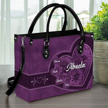 Generaciones de Amor – Bolso de Cuero Personalizado para la Abuela